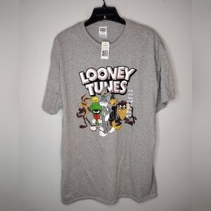 Nwt looney tunes T shirt size large